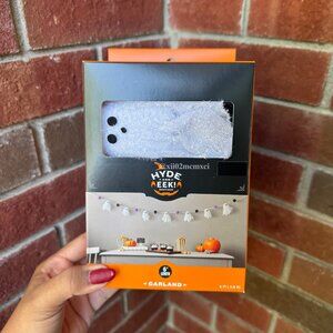 TARGET HYDE & EEK GHOST WALL GARLAND 1CT